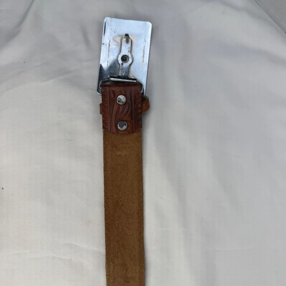 Vintage Western Tooled Brown Leather Belt Saddle Trophy Buckle Made in USA 32in